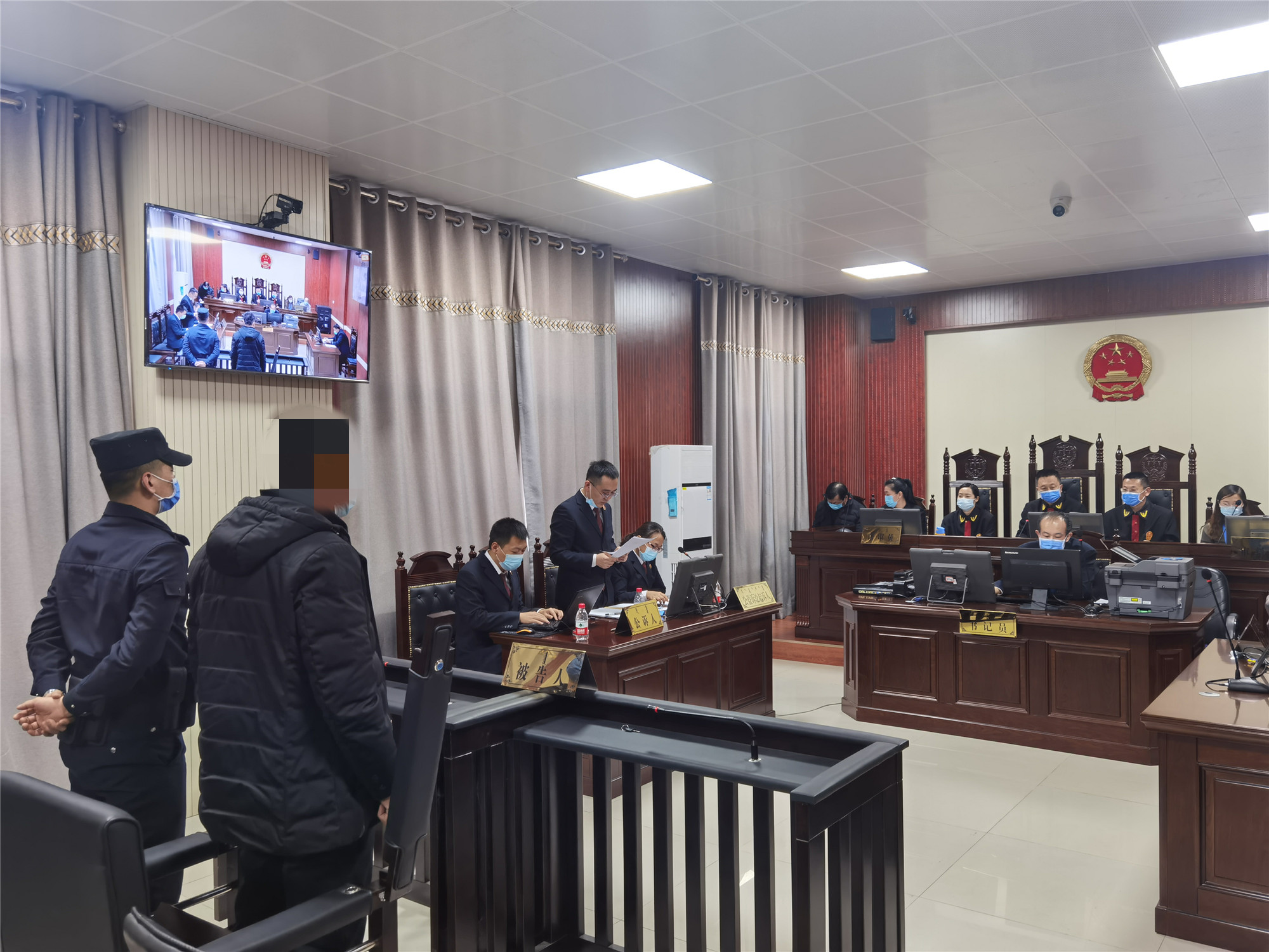 磴口县人民检察院首例刑事附带民事公益诉讼一审宣判